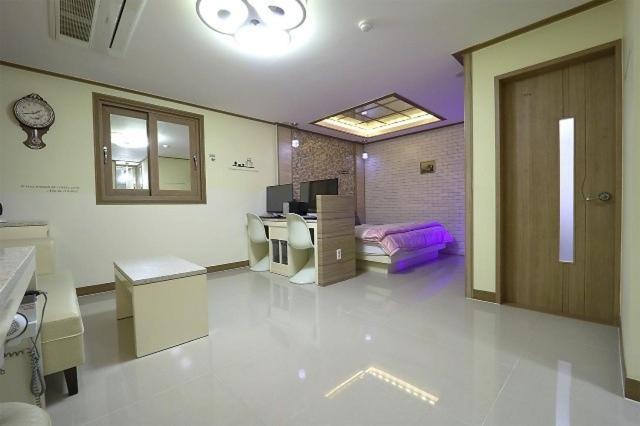Ulsan Jung-Gu Time Motel Rom bilde
